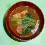 小松菜と麩の味噌汁